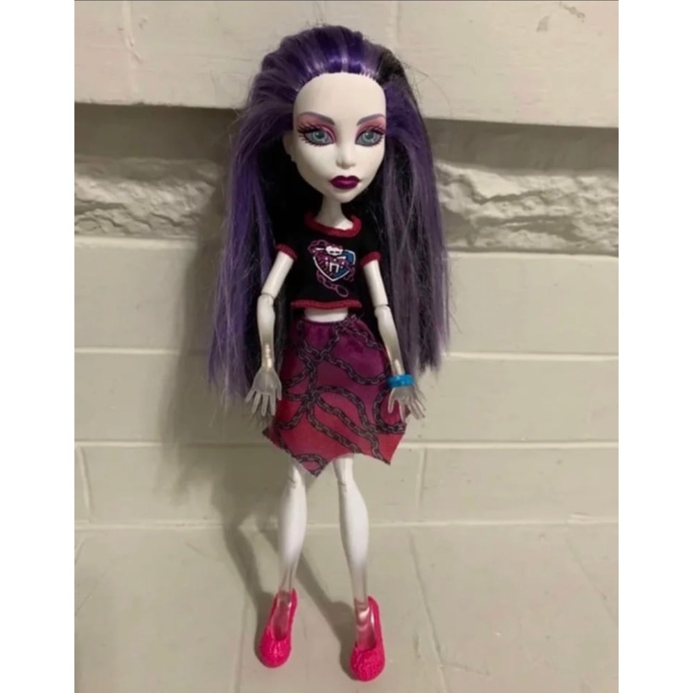 Monster High Ghoul Spirit Spectra Vondergeist